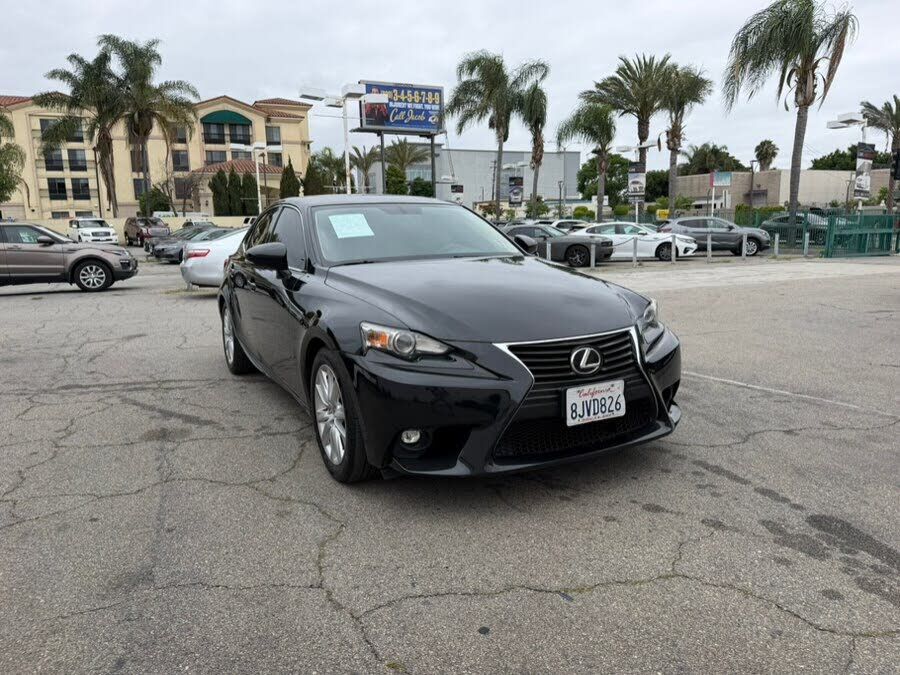 2015 LEXUS IS