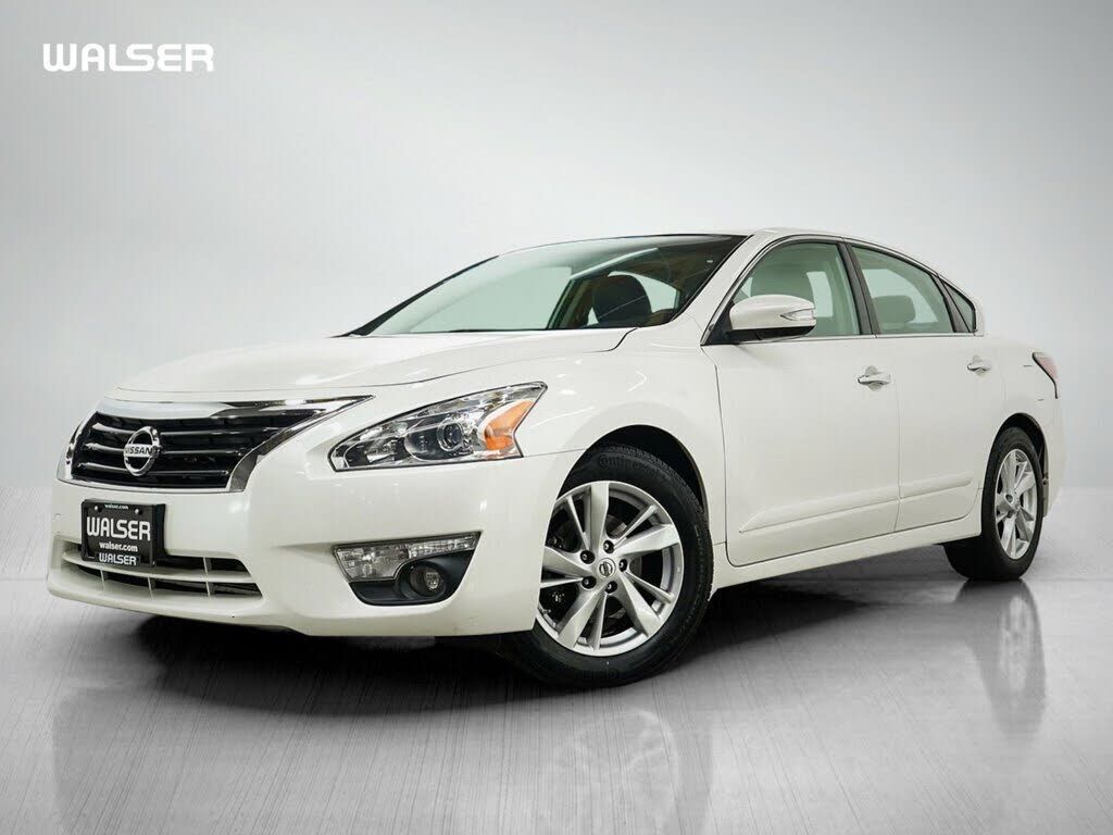 2014 NISSAN Altima