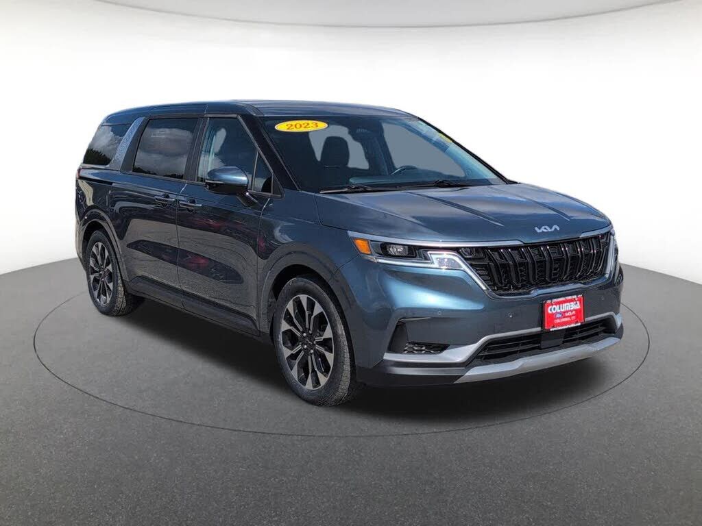 2023 KIA Carnival
