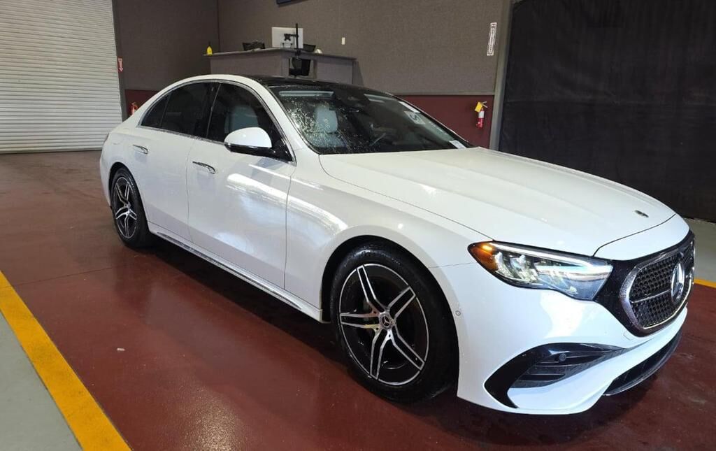 2024 MERCEDES-BENZ E-Class