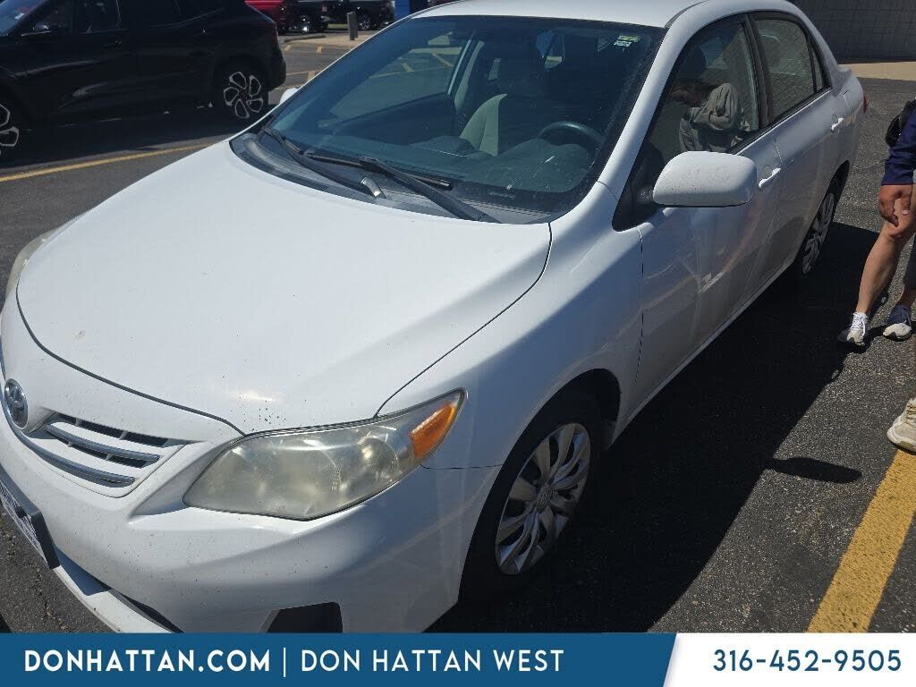 2013 TOYOTA Corolla