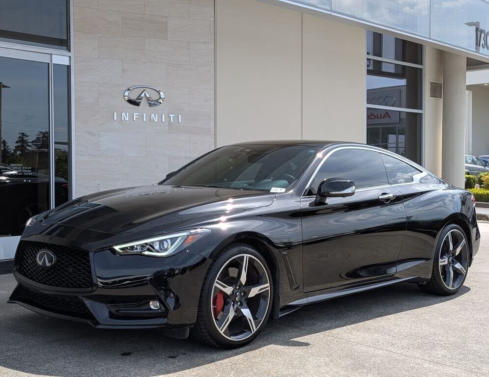 2022 INFINITI Q60