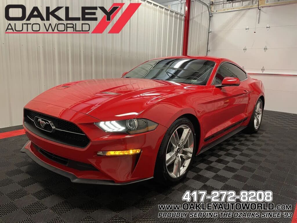 2019 FORD Mustang