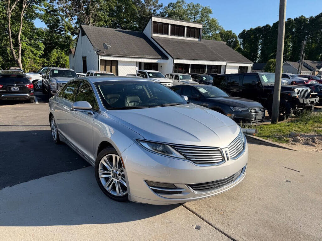 2016 LINCOLN MKZ