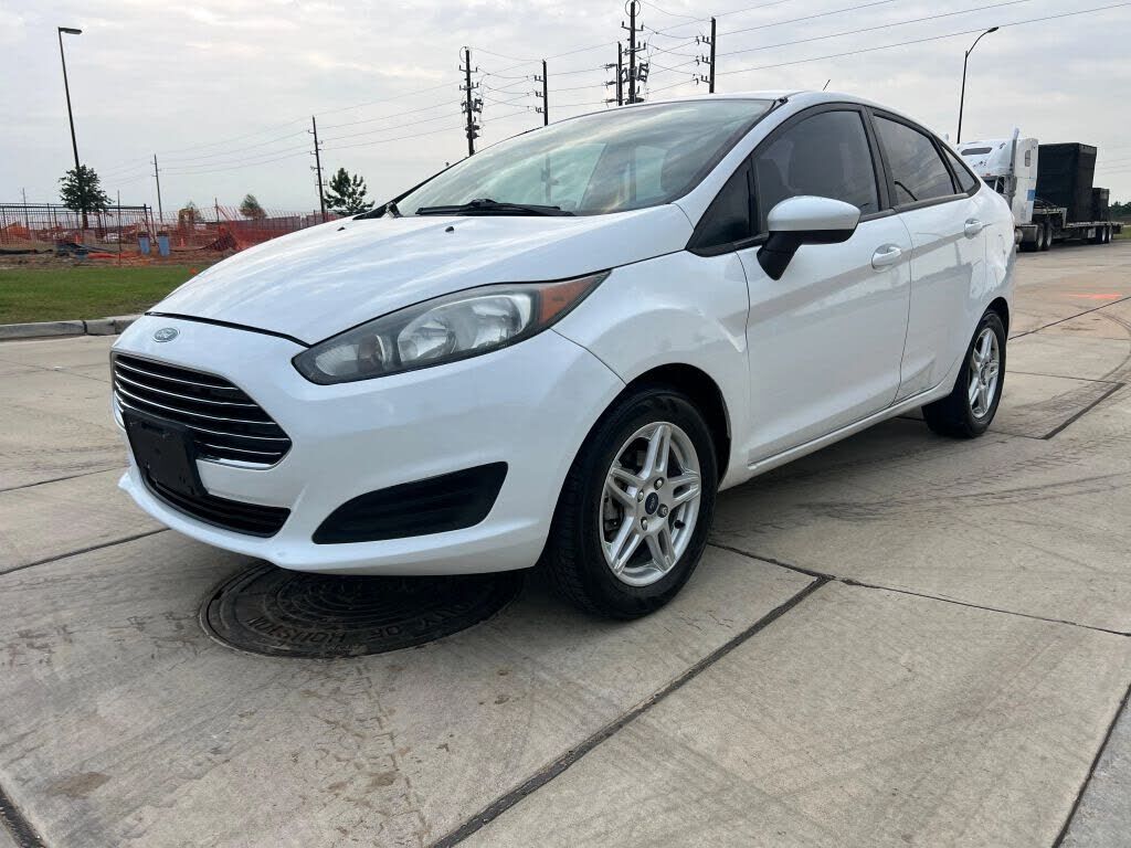 2018 FORD Fiesta