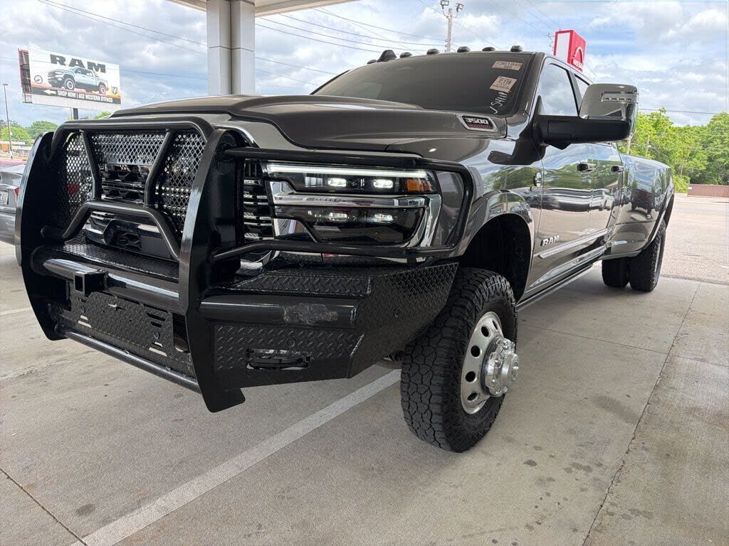 2025 RAM 3500
