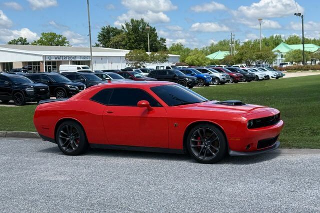 2021 DODGE Challenger