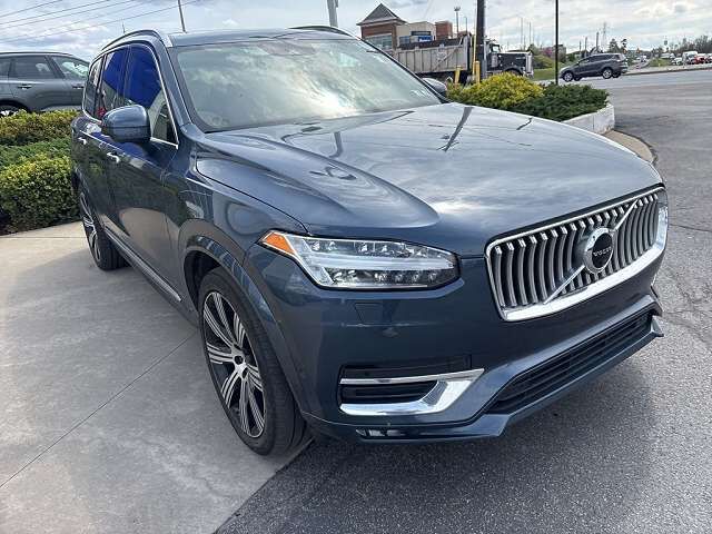 2021 VOLVO XC90