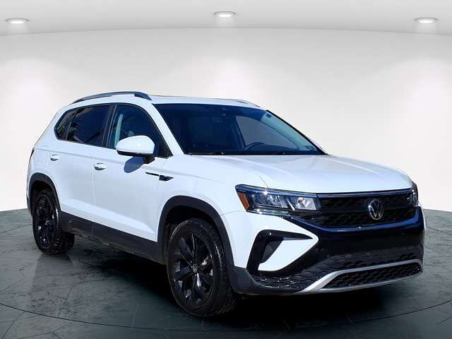 2023 VOLKSWAGEN Taos 4Motion