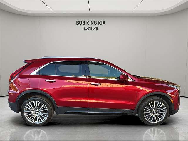 2025 CADILLAC XT4