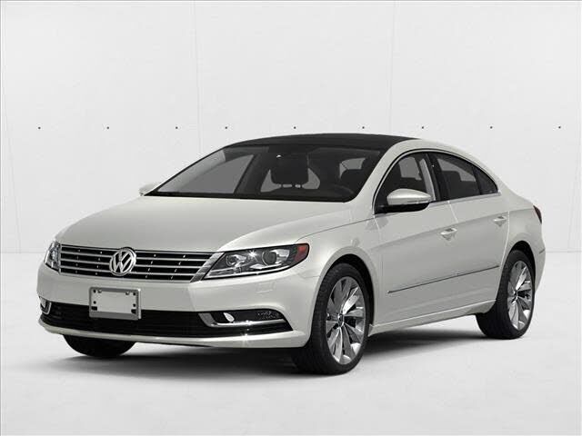 2013 VOLKSWAGEN Passat
