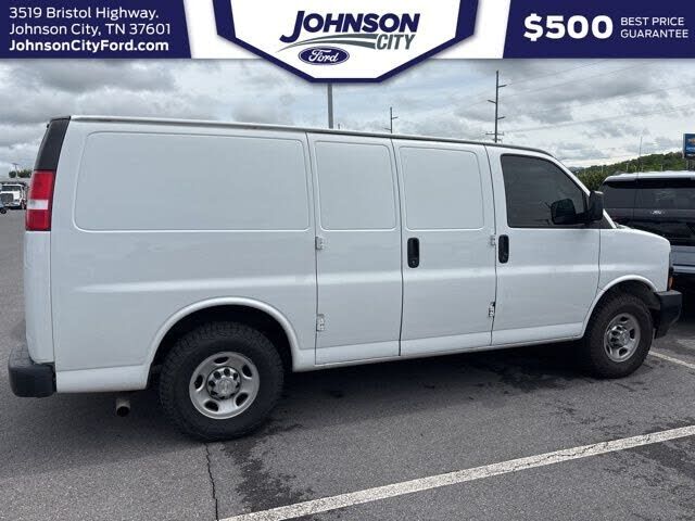 2021 CHEVROLET Express