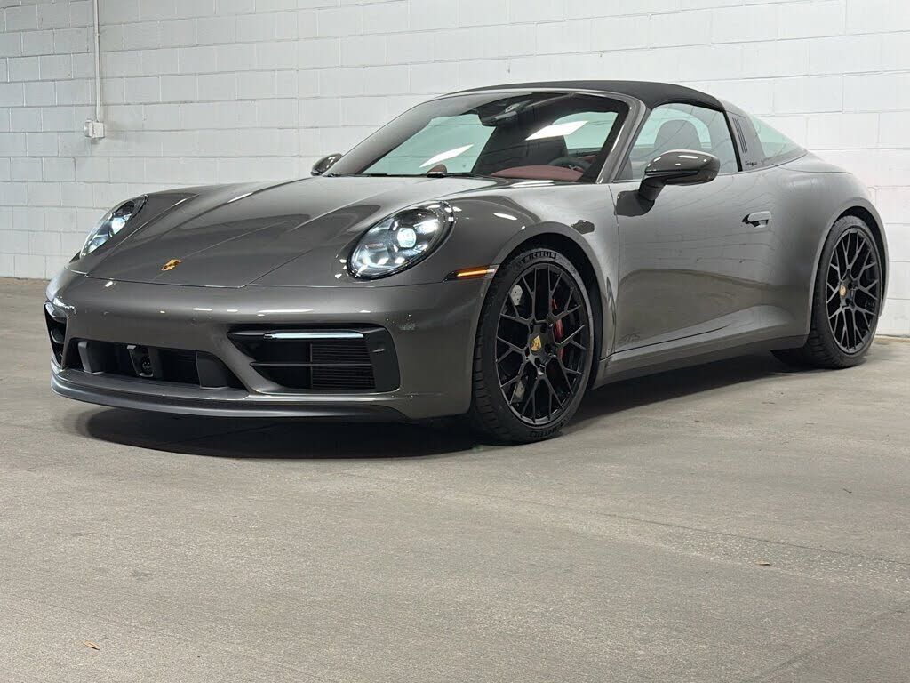 2023 PORSCHE 911
