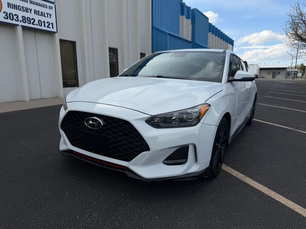 2019 HYUNDAI Veloster