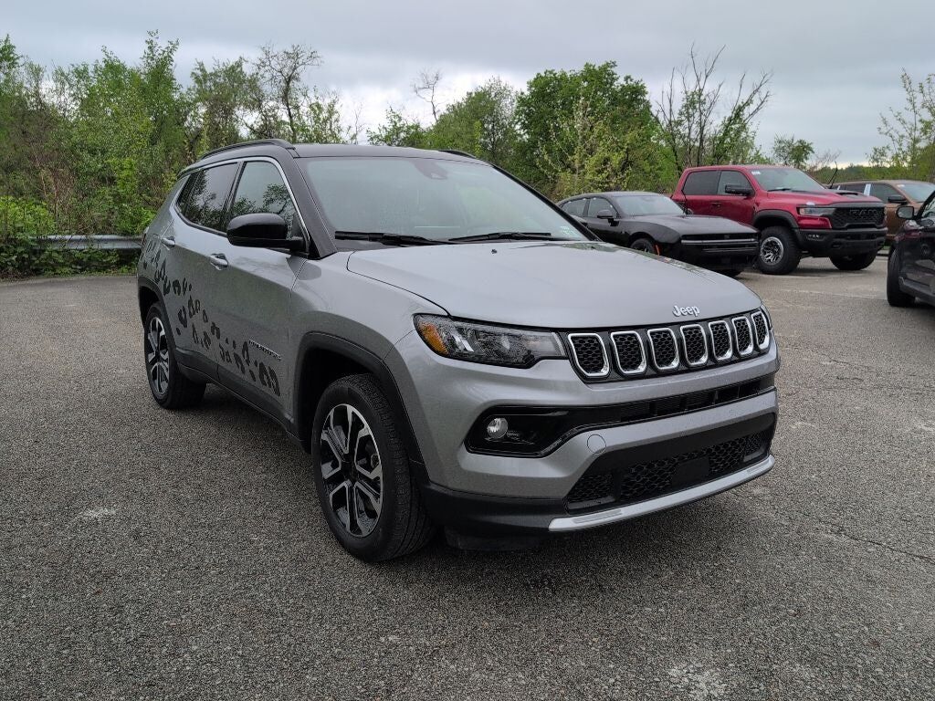 2024 JEEP Compass