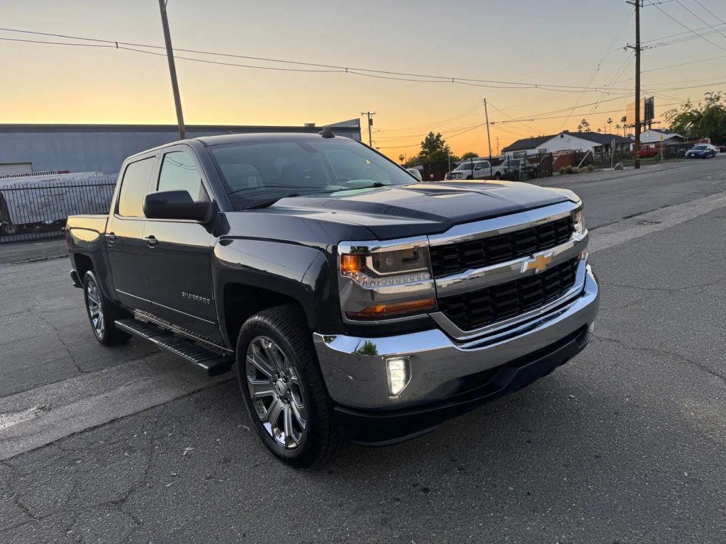 2017 CHEVROLET Silverado