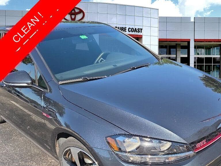 2020 VOLKSWAGEN Golf GTI