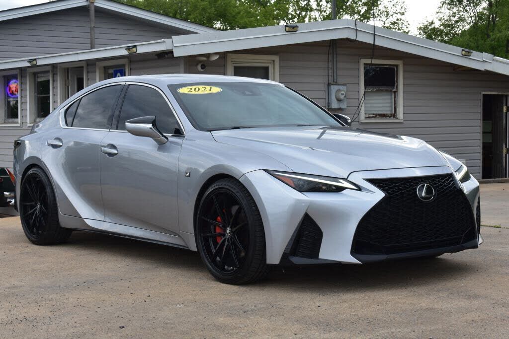 2021 LEXUS IS