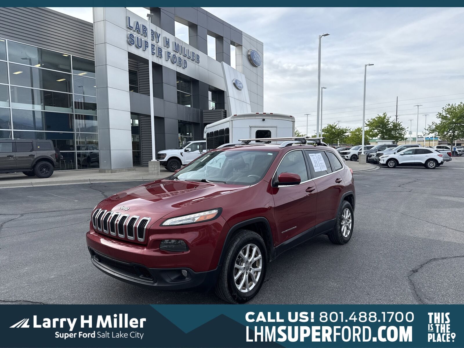 2017 JEEP Cherokee
