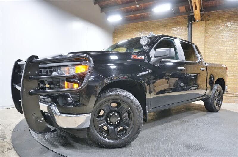 2023 CHEVROLET Silverado