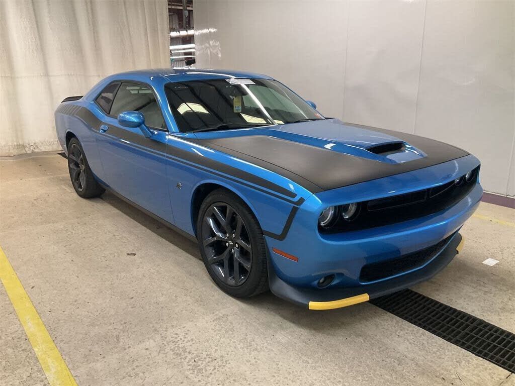 2019 DODGE Challenger