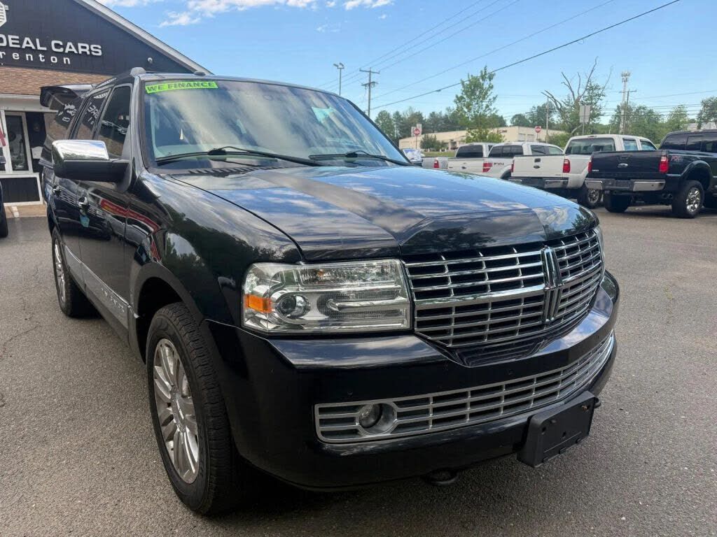 2013 LINCOLN Navigator