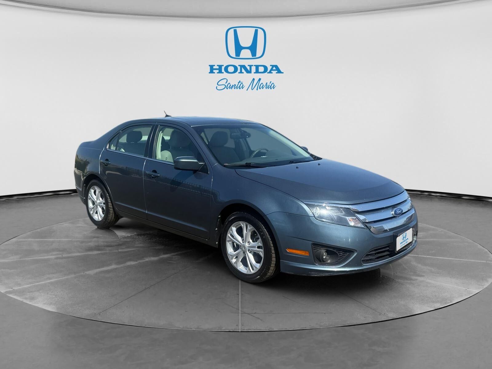 2012 FORD Fusion