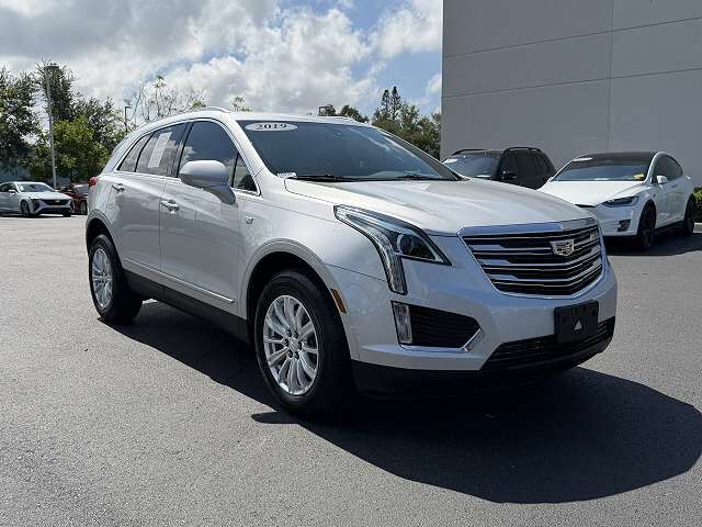 2019 CADILLAC XT5