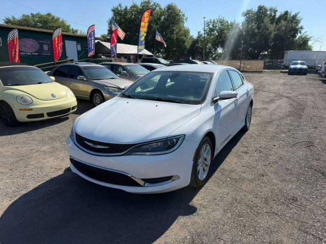 2016 CHRYSLER 200