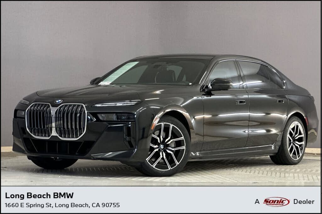2023 BMW i7