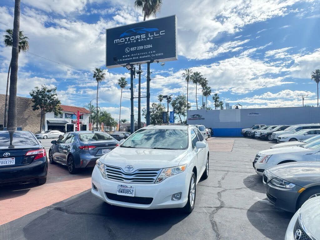 2011 TOYOTA Venza
