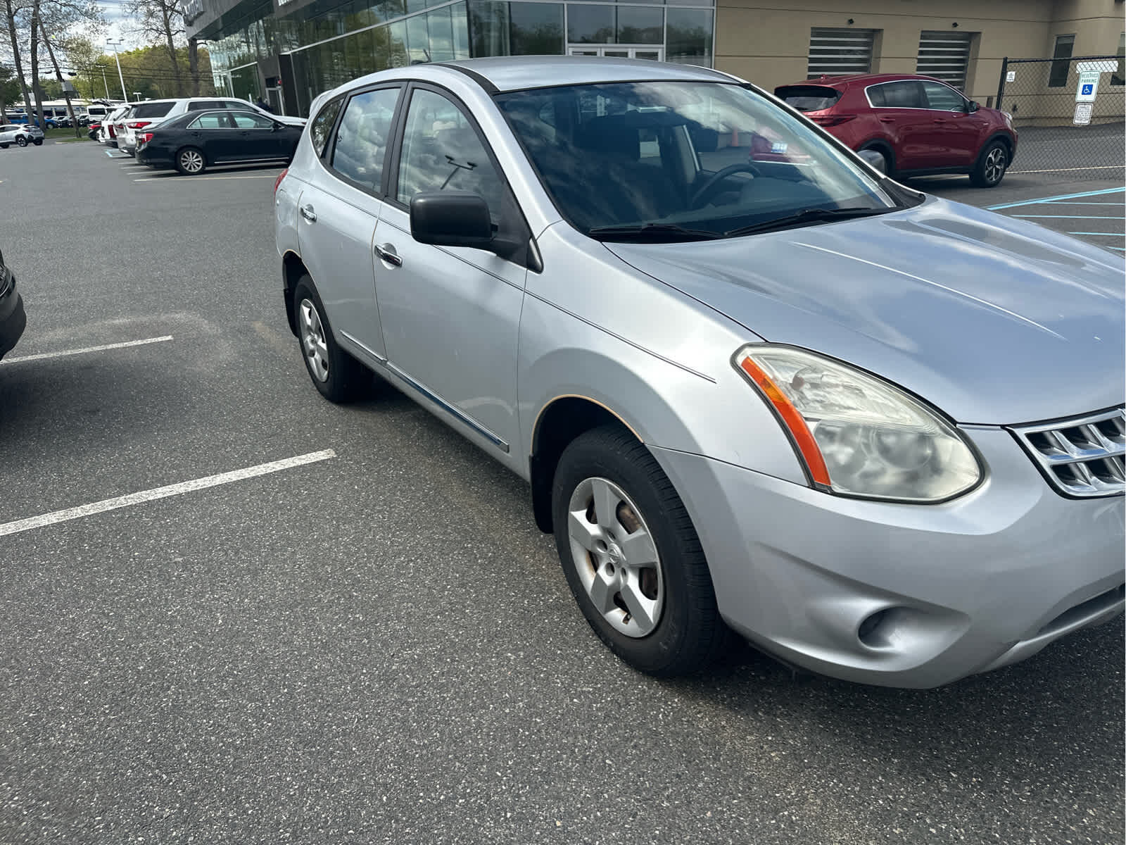 2011 NISSAN Rogue