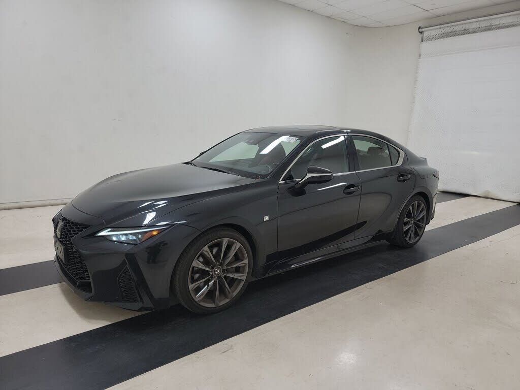2024 LEXUS IS