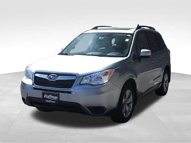 2015 SUBARU Forester