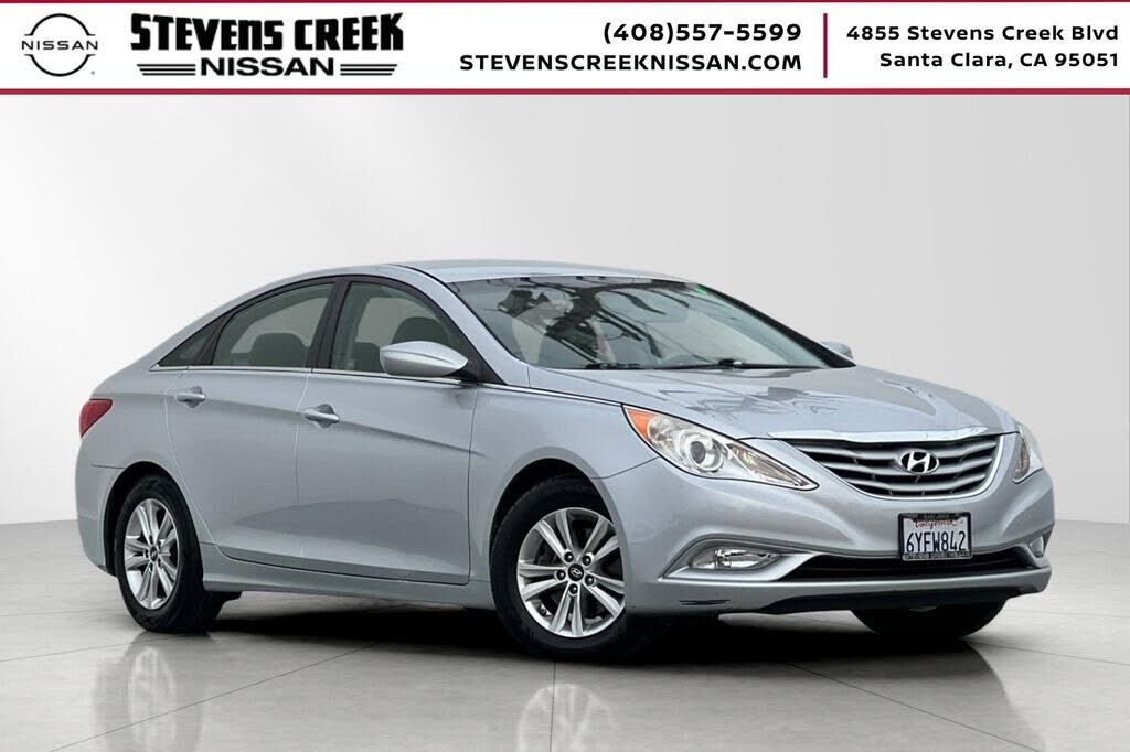 2013 HYUNDAI Sonata