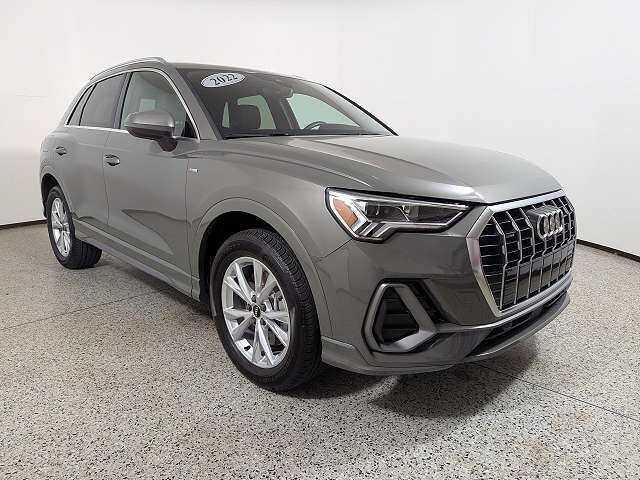 2022 AUDI Q3