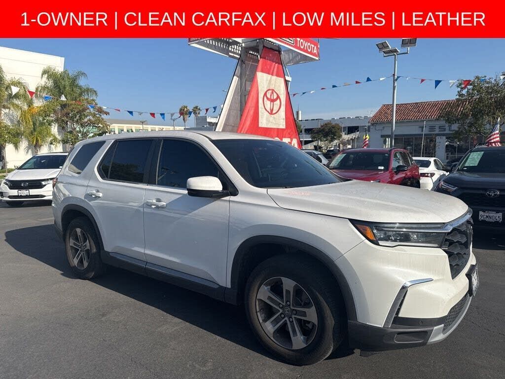 2023 HONDA Pilot