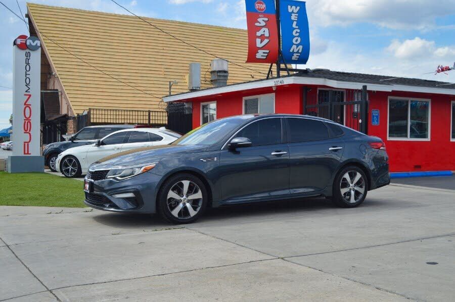 2019 KIA Optima