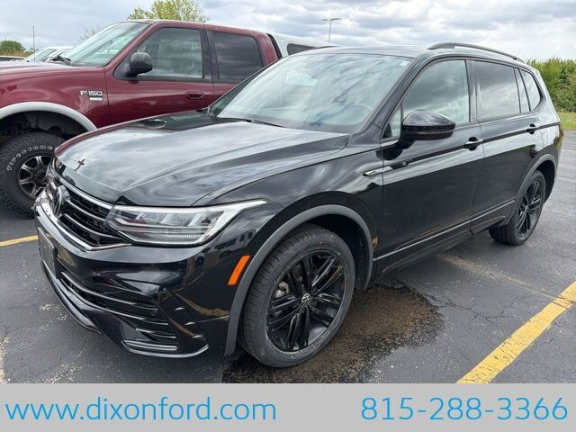 2022 VOLKSWAGEN Tiguan