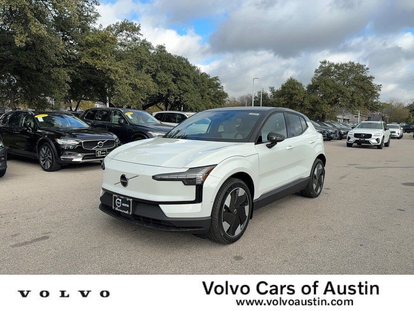 2026 VOLVO EX30
