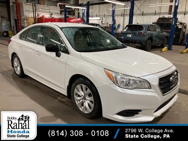 2017 SUBARU Legacy
