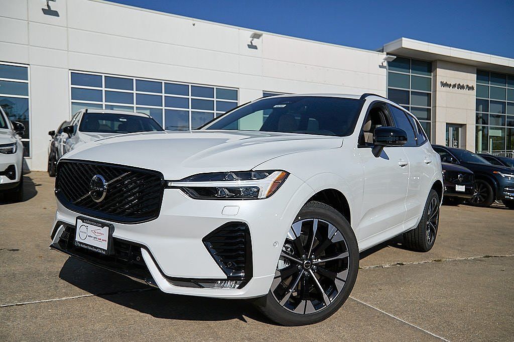 2026 VOLVO XC60