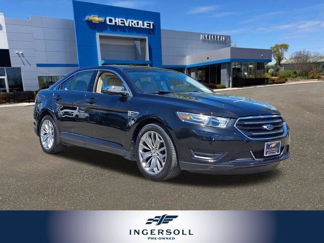 2015 FORD Taurus