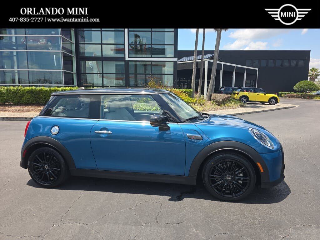 2024 MINI Hardtop