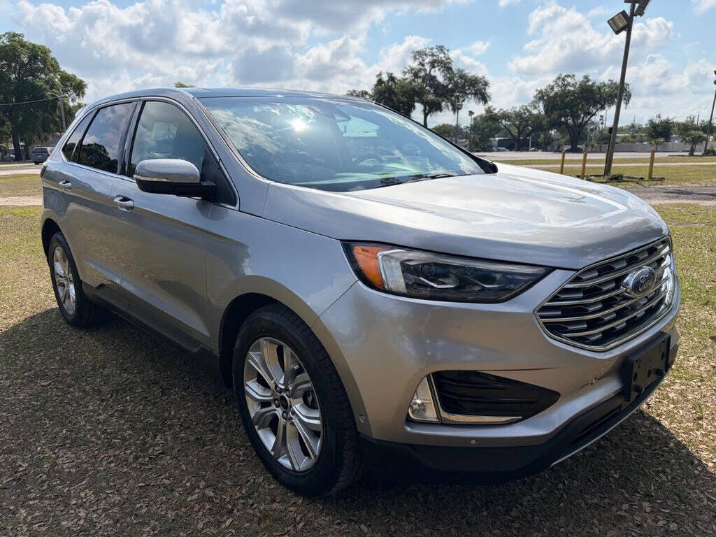 2020 FORD Edge