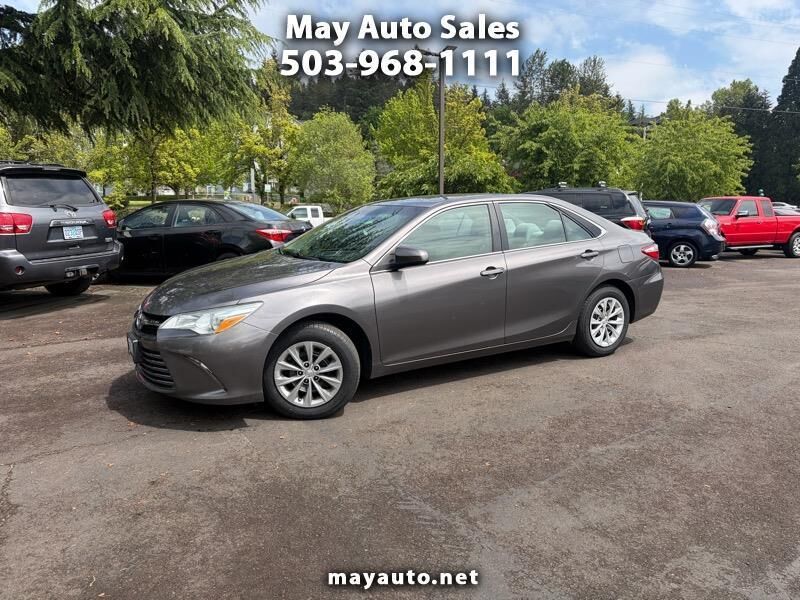 2017 TOYOTA Camry