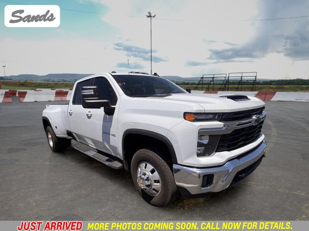 2026 CHEVROLET Silverado HD