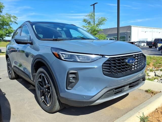 2026 FORD Escape