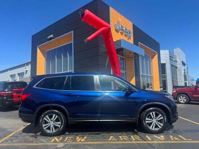 2017 HONDA Pilot