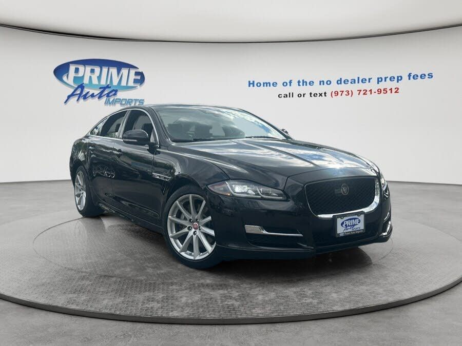 2018 JAGUAR XJ